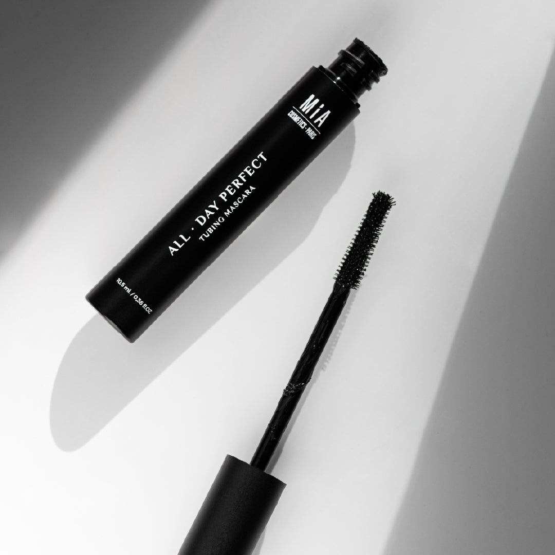 All Day Perfect Tubing Mascara de Larga Duración, se elimina con Agua Tibia